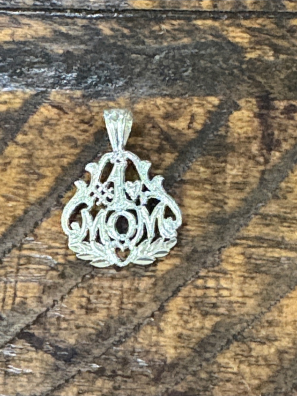 1 'Mom' Filigree Sterling silver Pendant Necklace Charm